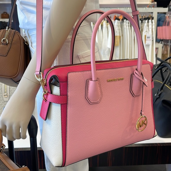 MICHAEL KORS
Mercer Medium Top Zip Color-Block Belted Satchel Crossbody Purs
NWT - Picture 14 of 16